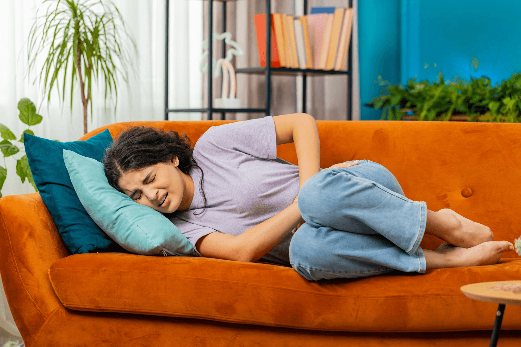 Lower Abdominal Pain in Women: Possible Causes
