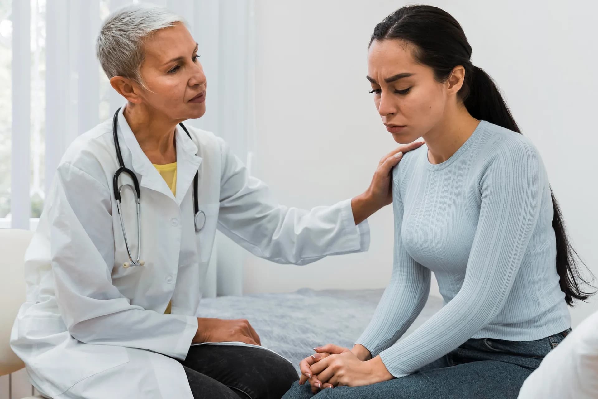 How to Choose the Right Laparoscopic Surgeon: What to Look For and What to Ask